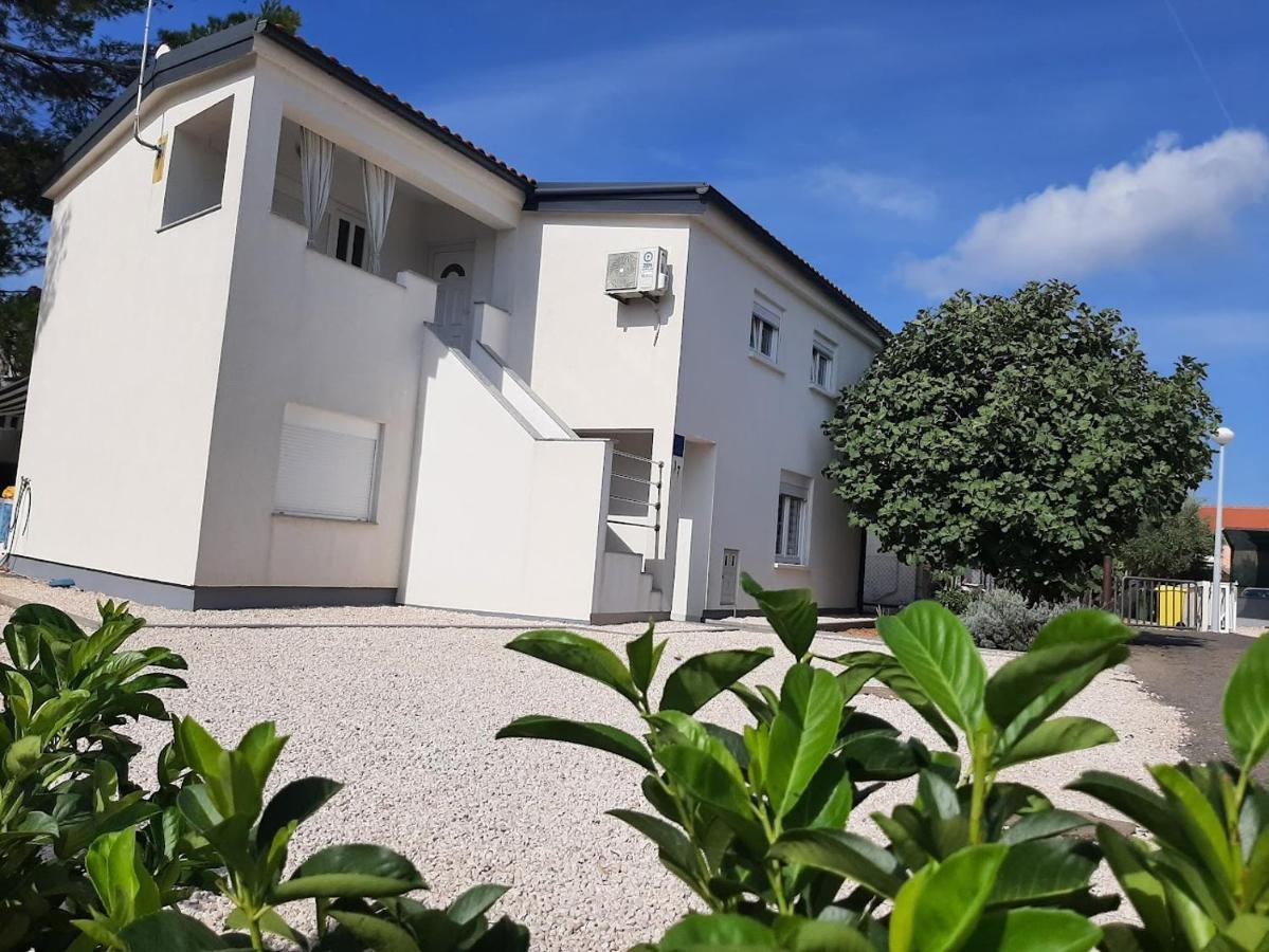 Apartman Bunaric Вир Экстерьер фото